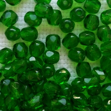 Csiszolt gyöngy zöld 4 mm