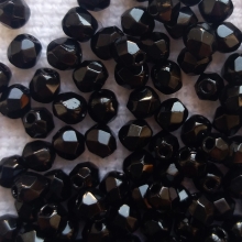Csiszolt gyöngy fekete 3 mm
