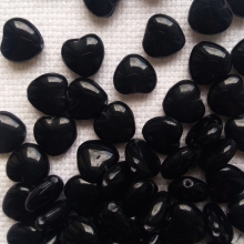 Szív gyöngy fekete telt 8 mm