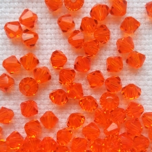 Sw. kr. Red Topaz 4mm